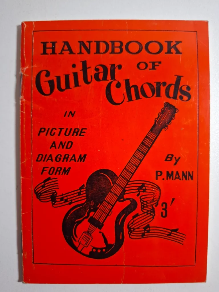 Handbook guitar of chords - in picture and diagram form , P.Mann