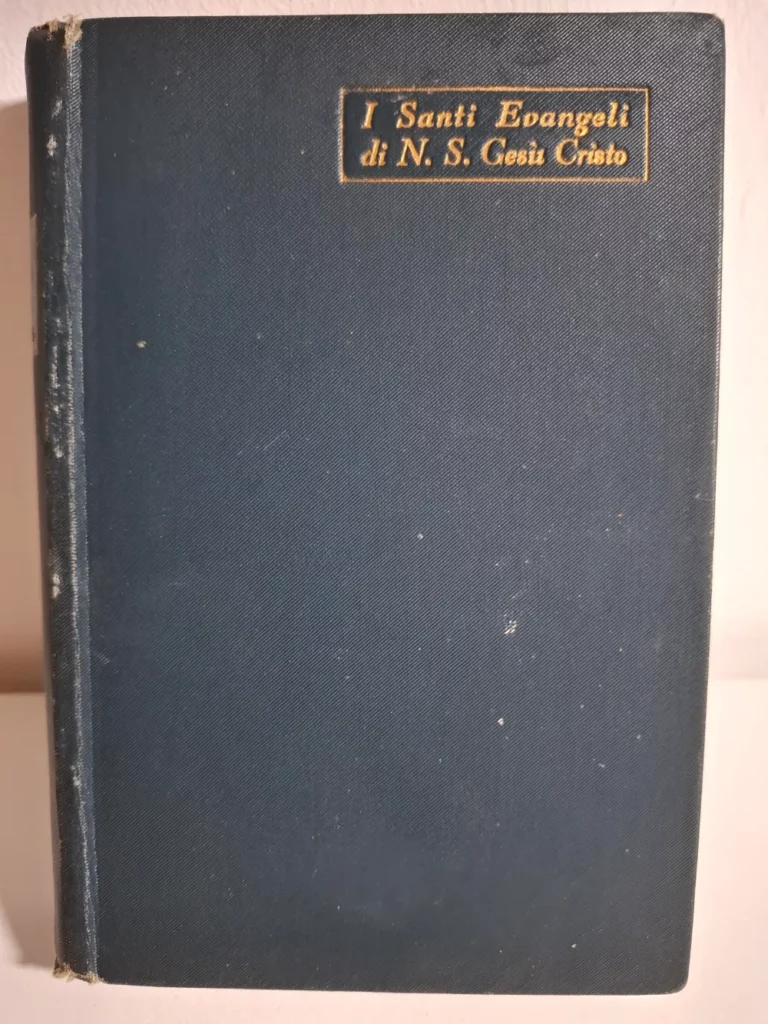 I santi evangeli di n.s. Gesu Cristo tradotti da Niccolo Tommaseo editore Adriano Salani