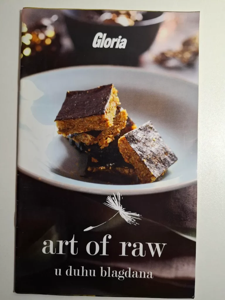 Gloria - art of raw, u duhu blagdana (kuharica sirove hrane) , izdavač Gloria grupa doo