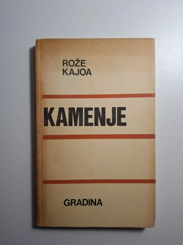Rože Kajoa (Roger Caillois) : Kamenje
