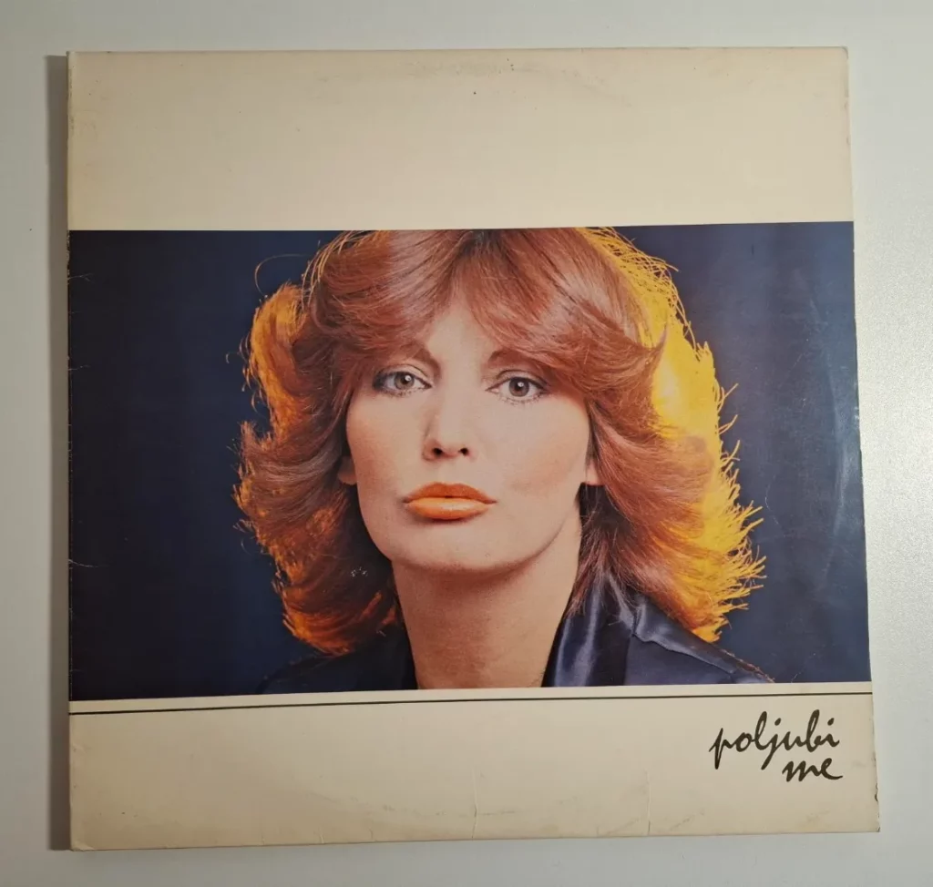 LP Tereza Kesovija - Poljubi Me , gramofonska ploča Jugoton