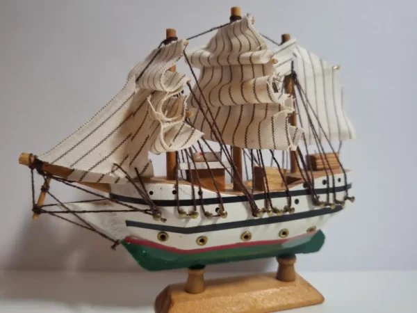 Sjajna rukotvorina - drveni clipper jedrenjak, trgovačka mornarica - Slika 2
