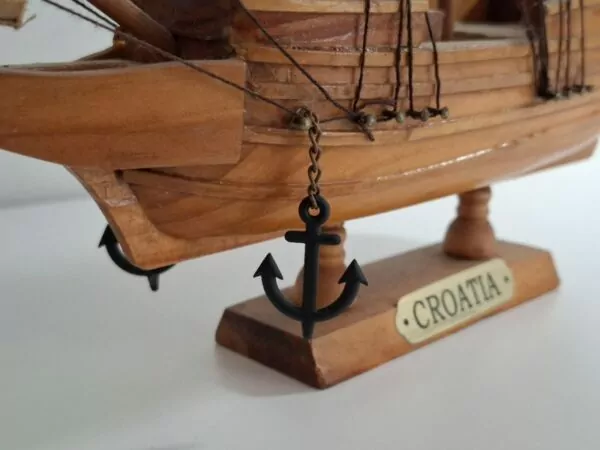 Jedrenjak maketa Croatia , materijal drvo-platno - Slika 2