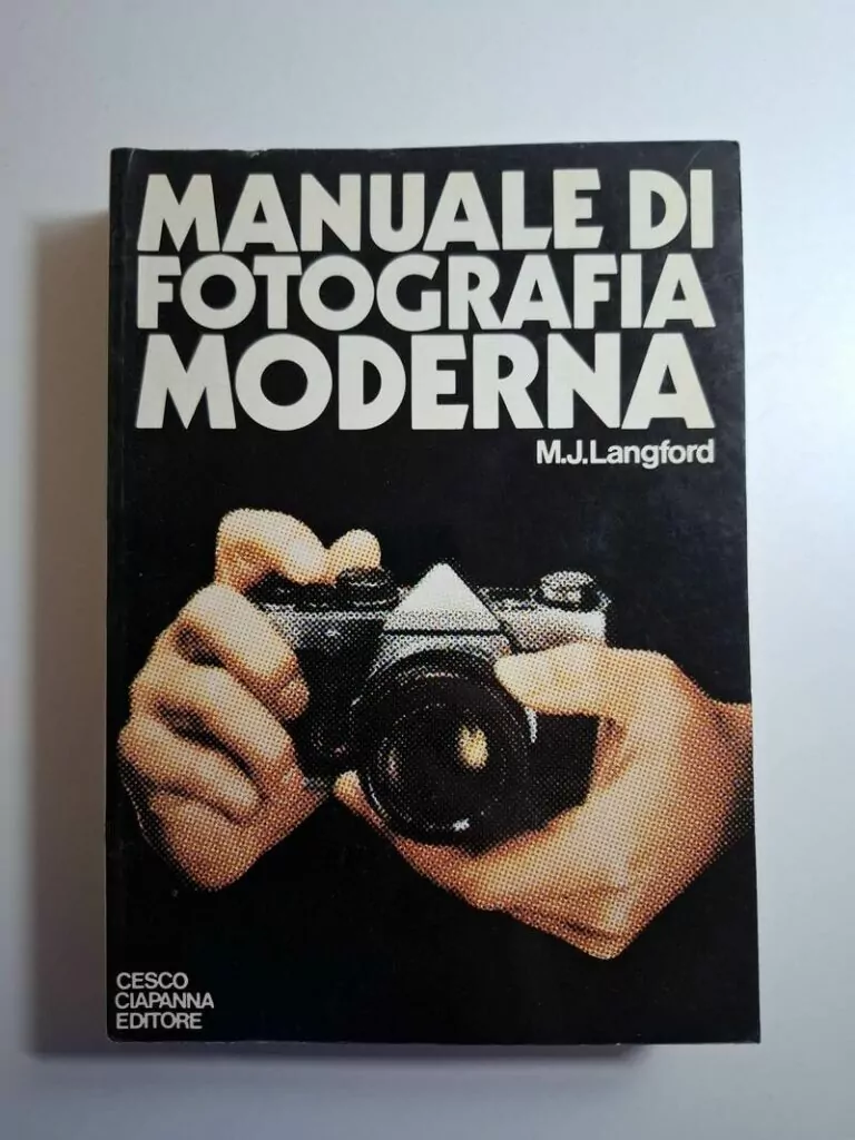 Manuale di fotografia moderna - M.J. Langford - moderna fotografija (priručnik na talijanskom jeziku)