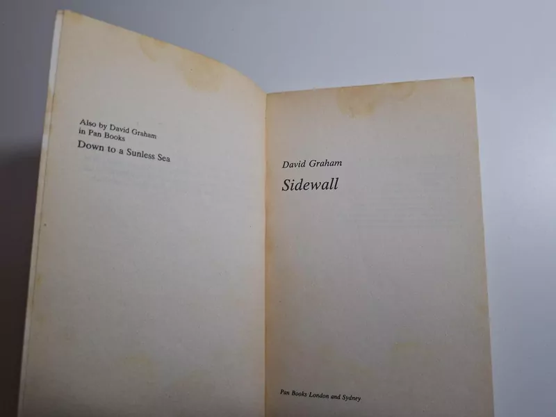 Sidewall - David Graham (sf triler) - Slika 2