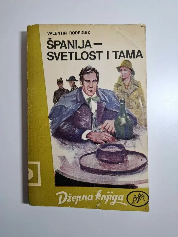 Valentin Rodriguez - Španija - svetlost i tama (Džepna knjiga)