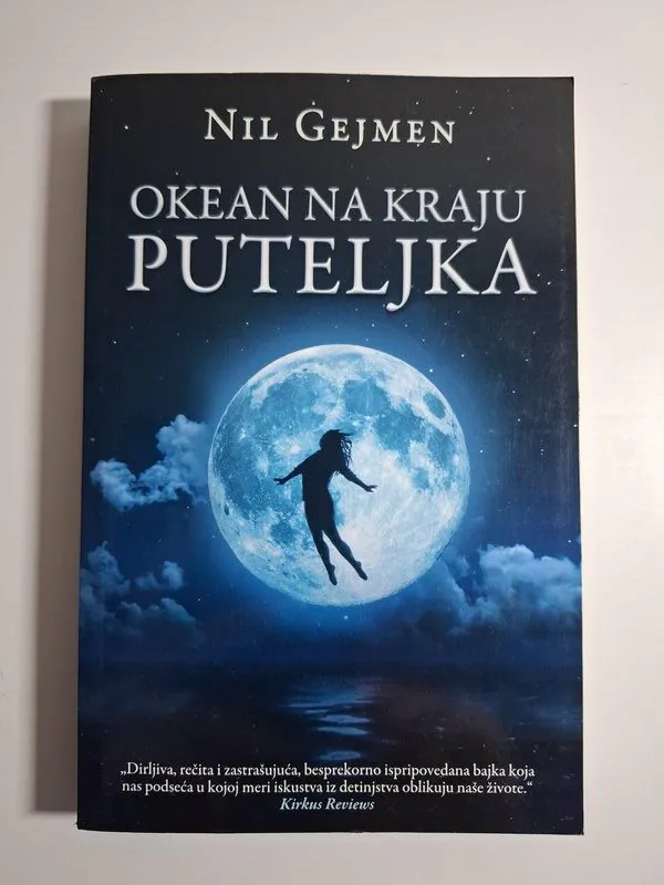 Nil Gejmen : Okean na kraju puteljka (Neil Gaiman) SF fantasy