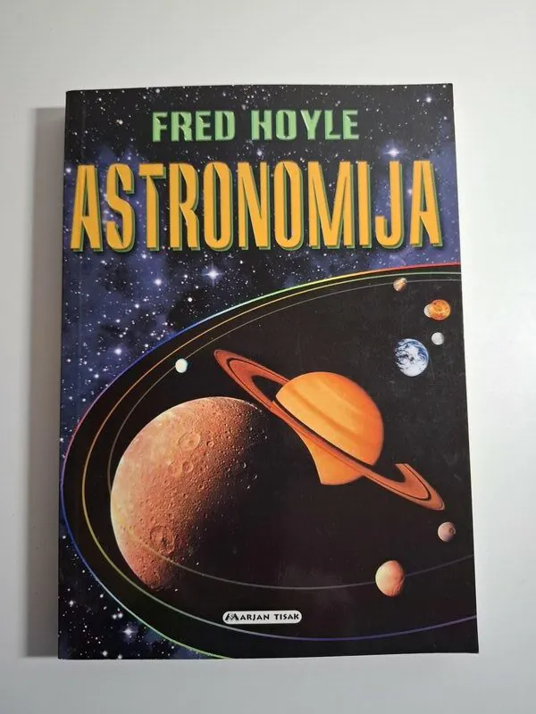 Astronomija - Fred Hoyle