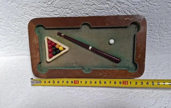Vintage Enesco bilijarski stol - kolekcionarski set podmetača za čaše u obliku bilijarskog stola iz 1970-ih - Slika 5