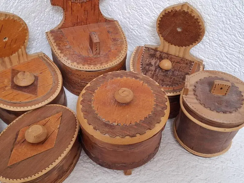 Tradicionalne švedske "tine" kutije od svijenog drva i brezove kore za kućanstvo ili čuvanje burmuta - Slika 2