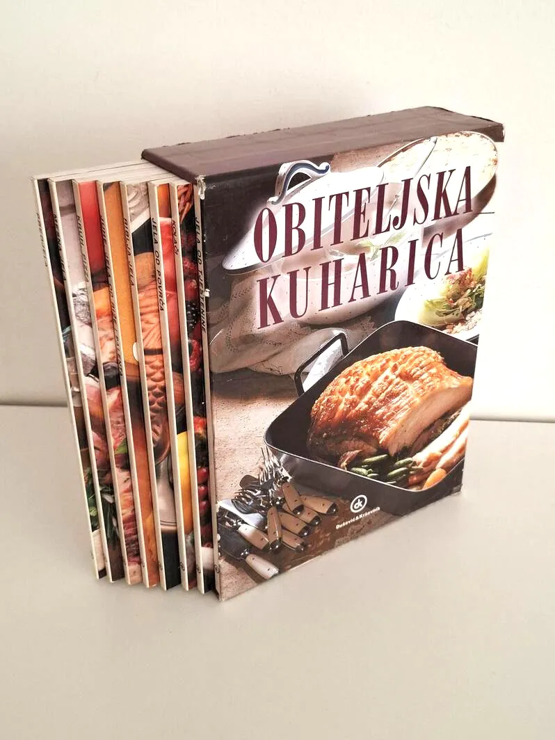 Obiteljska kuharica, Dušević i Kršovnik, 8 knjiga (komplet) + original kutija