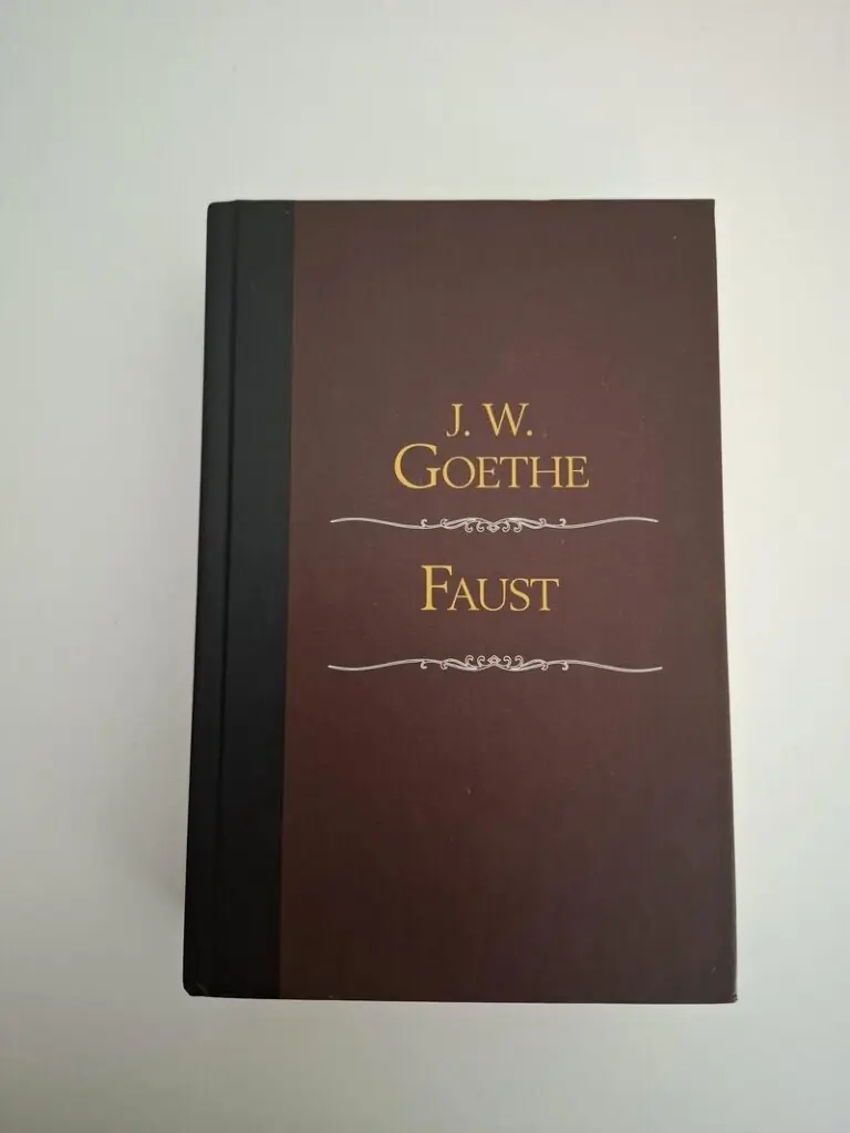 Faust - Johann Wolfgang Goethe
